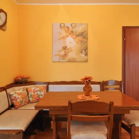 Spacious 100m2 W Big Terrace & Great Sea View Slatine