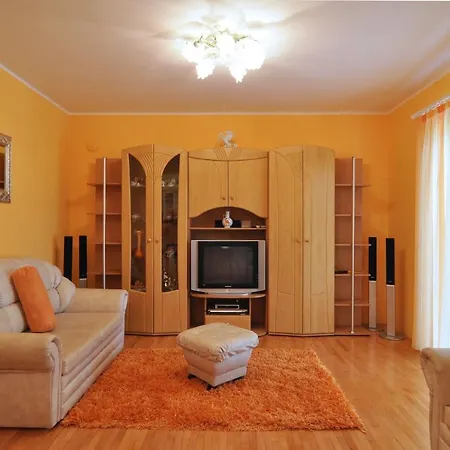 Spacious 100m2 W Big Terrace & Great Sea View * Slatine