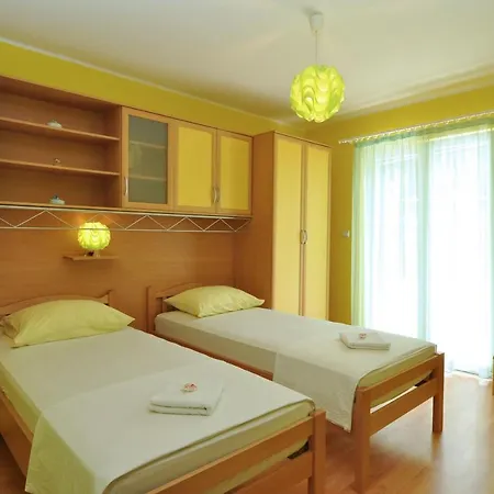 Spacious 100m2 W Big Terrace & Great Sea View Apartament *