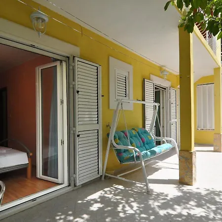 Διαμέρισμα Spacious 100m2 W Big Terrace & Great Sea View Slatine