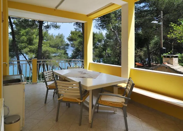 Διαμέρισμα Spacious 100m2 W Big Terrace & Great Sea View *