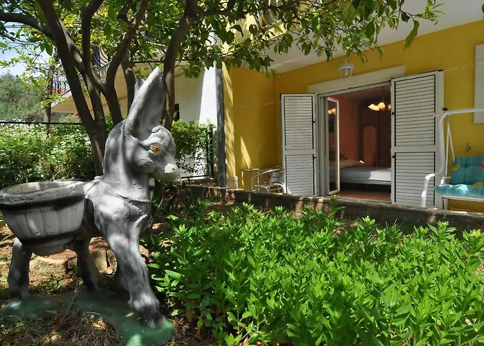 Spacious 100m2 W Big Terrace & Great Sea View Διαμέρισμα *